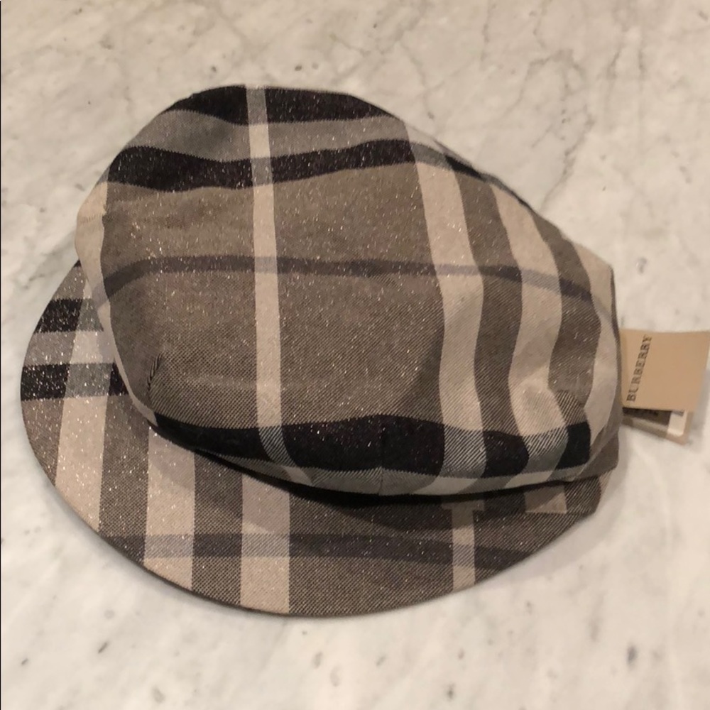 Burberry Nova Check Pageboy Cap